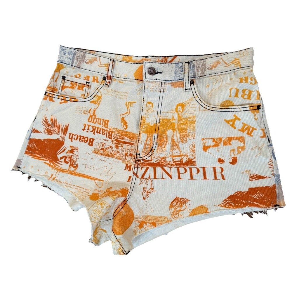 BDG Urban Outfitters Pitched Waist Denim Shorts Retro Graphic Print Cutoff 32 - Picture 9 of 9